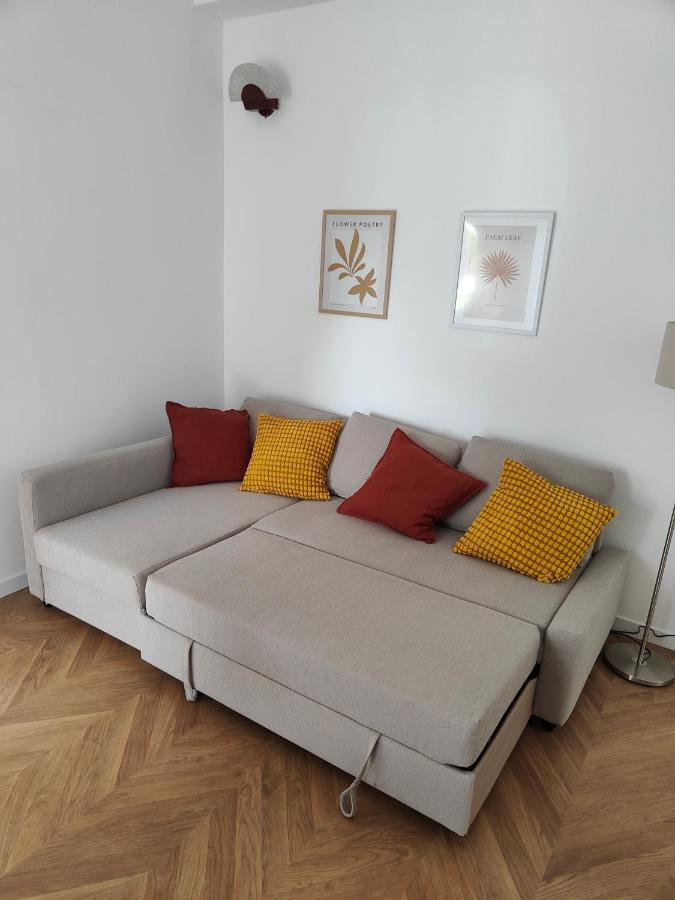 Elegante Bilocale A Milano Con Balcone Apartment ภายนอก รูปภาพ